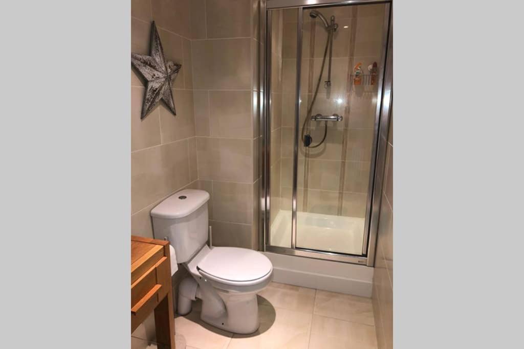 Oyster Bay Apartment *